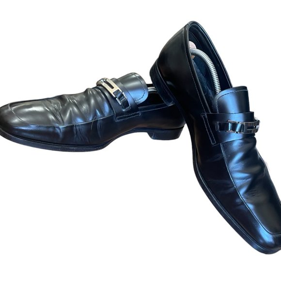 Prada Men's Black Leather Loafers with Silver Tone Buckle Detail Size 7 - Picture 5 of 16
